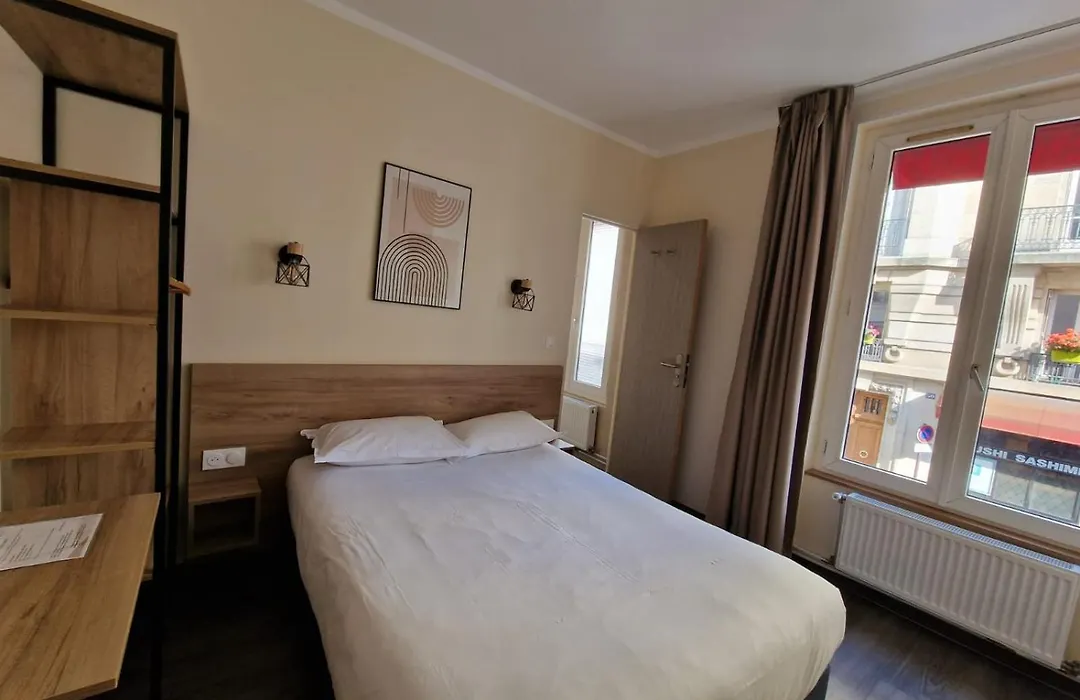 Hôtel D'Anjou-1