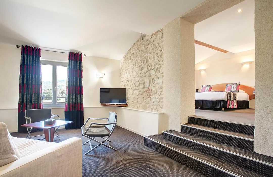Auberge Du Roua-1