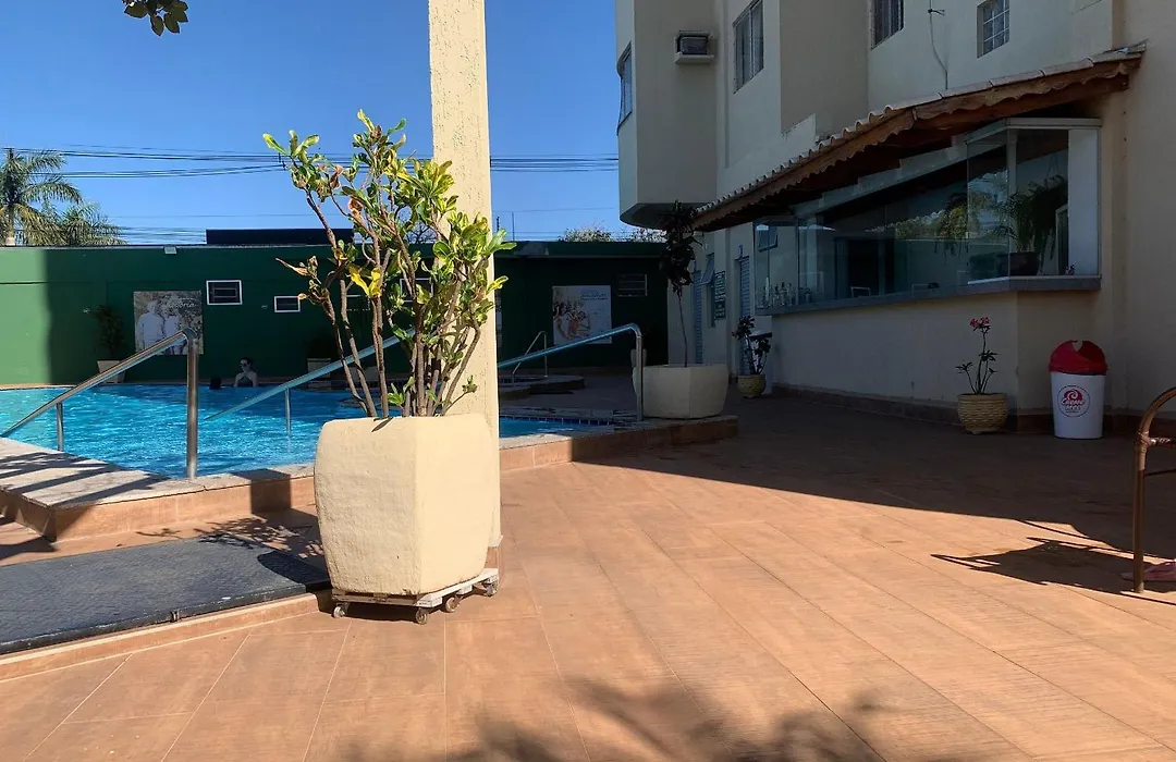 Toulon Flat Service-1
