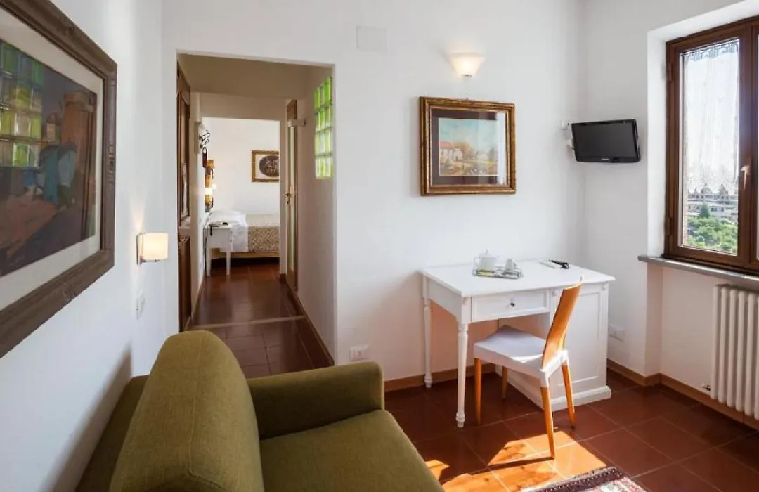 Hotel Porta Romana - Lucehotels-1