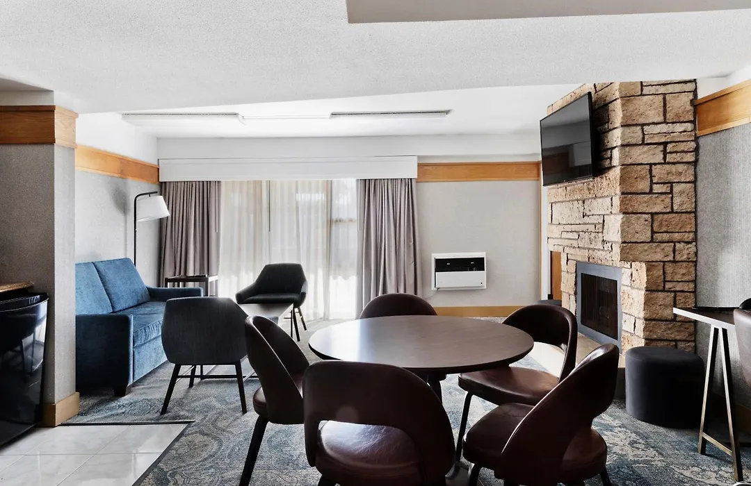 Four Points By Sheraton Ventura Harbor Resort-1