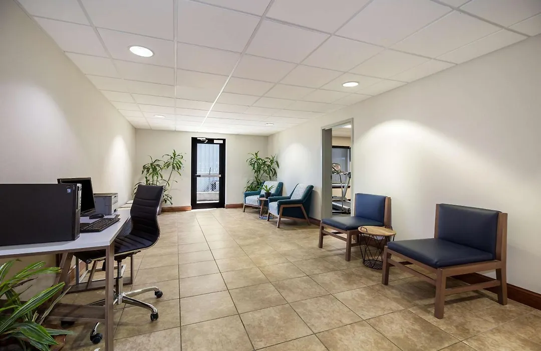 Clarion Pointe Charleston - West Ashley-1