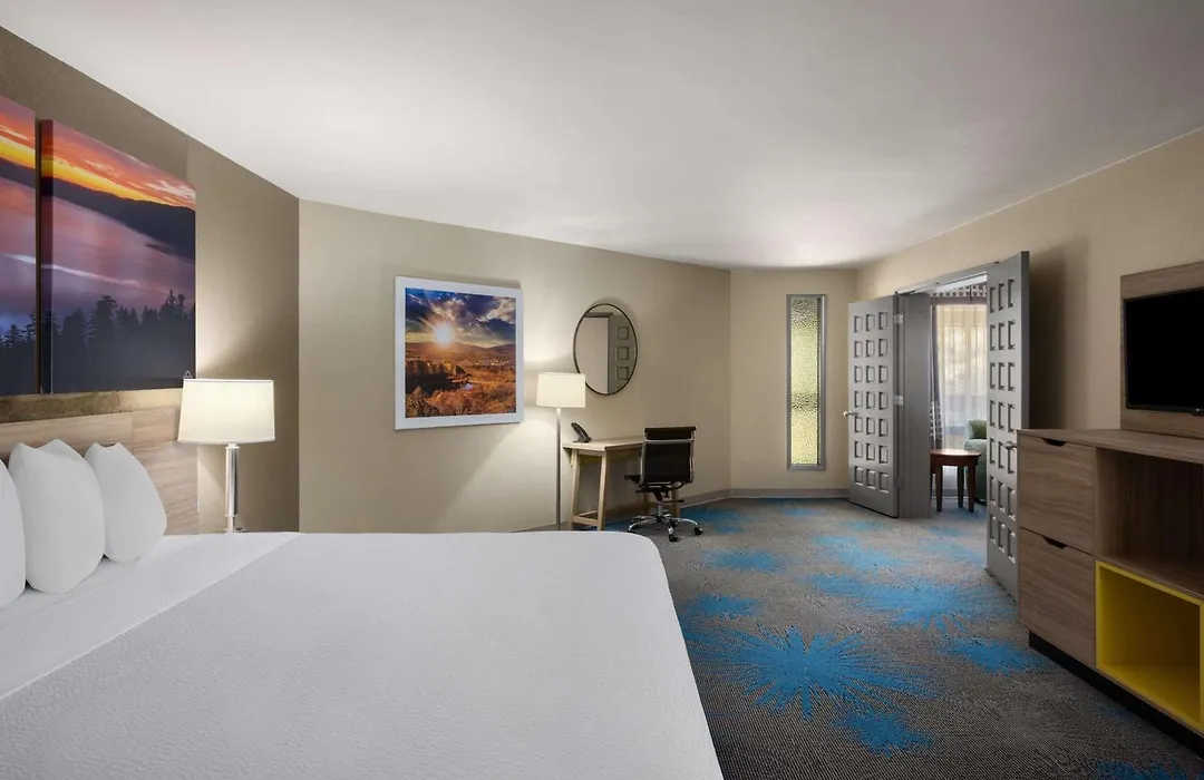 Days Inn By Wyndham Klamath Falls-1