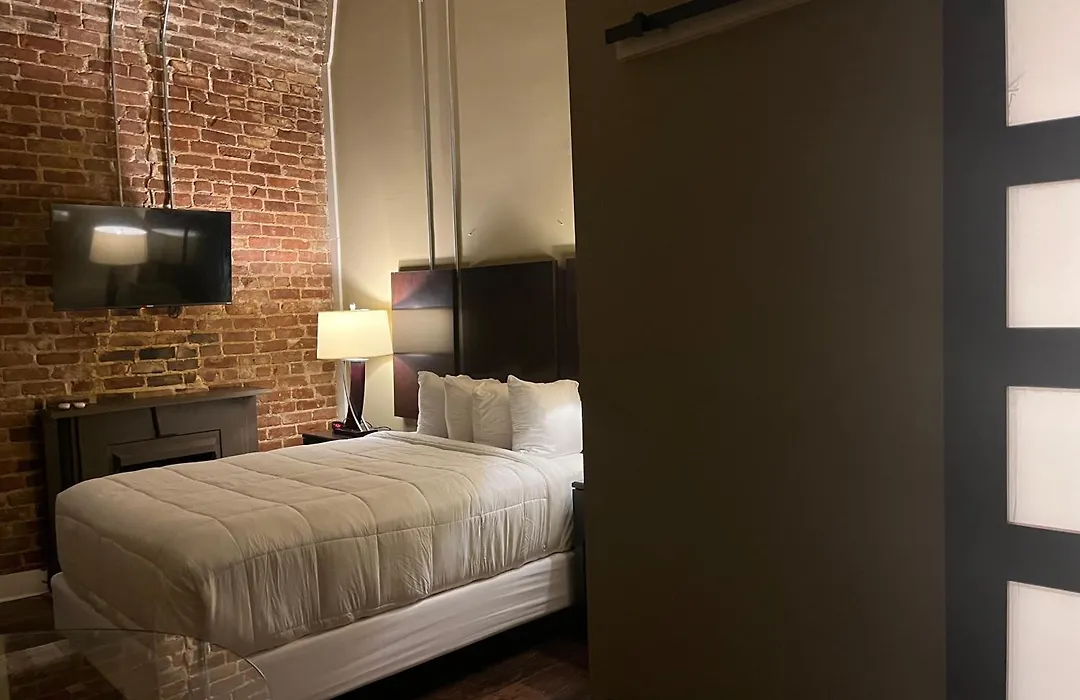 The Skylight Hotel-1