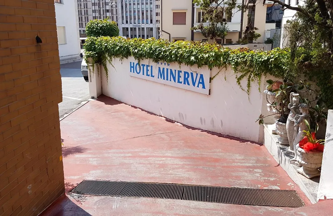 Hotel Minerva-1