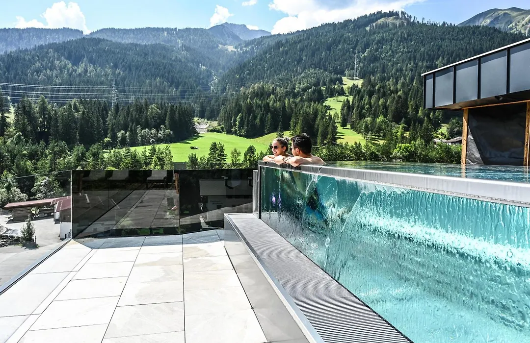 Alpen Appartements Laerchenhof-1