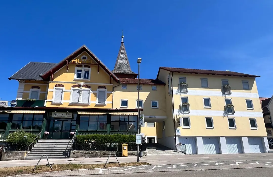Hotel Fantasie-1