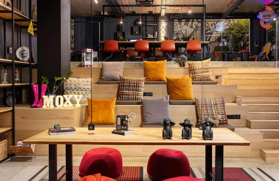 Moxy Lisbon City-1