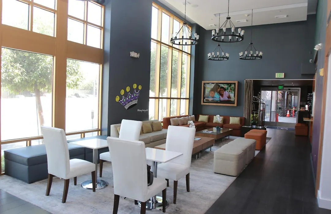 Blvd Hotel And Studios Universal-Hollywood, An Ascend Collection Hotel-1