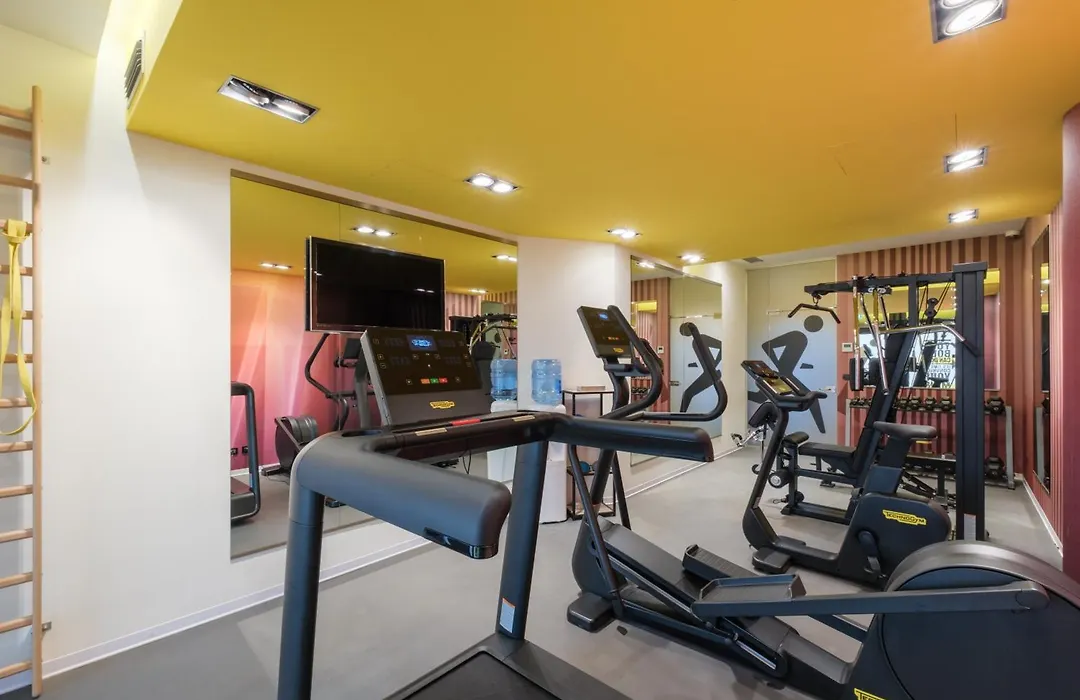 Aemilia Hotel Bologna-1
