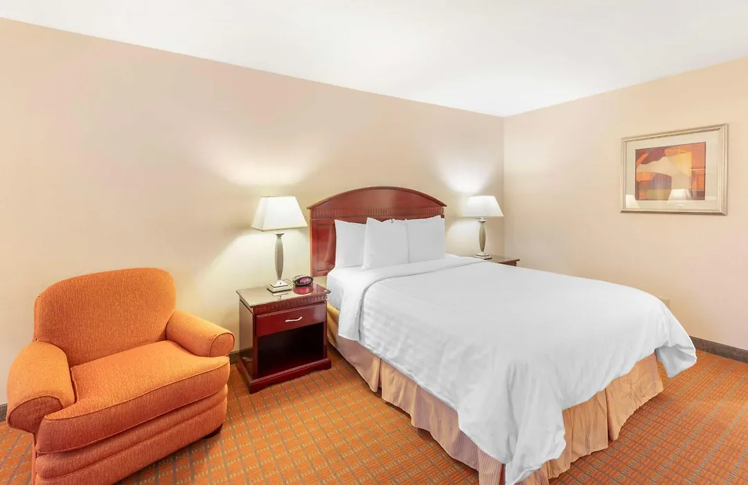 Best Western Plus West Covina Inn-1