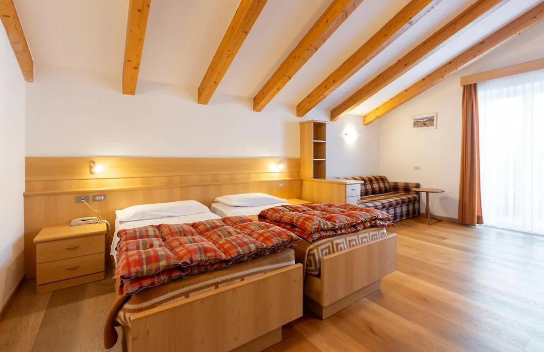Hotel Cristallo-1