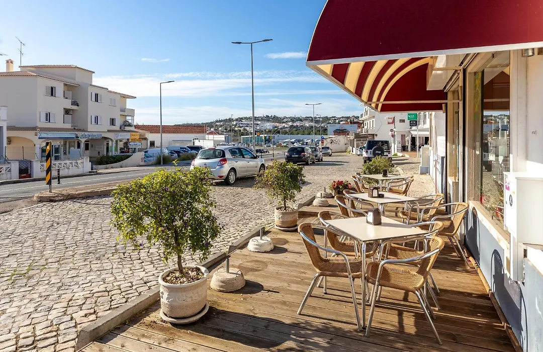 Guest House Oliveira-1
