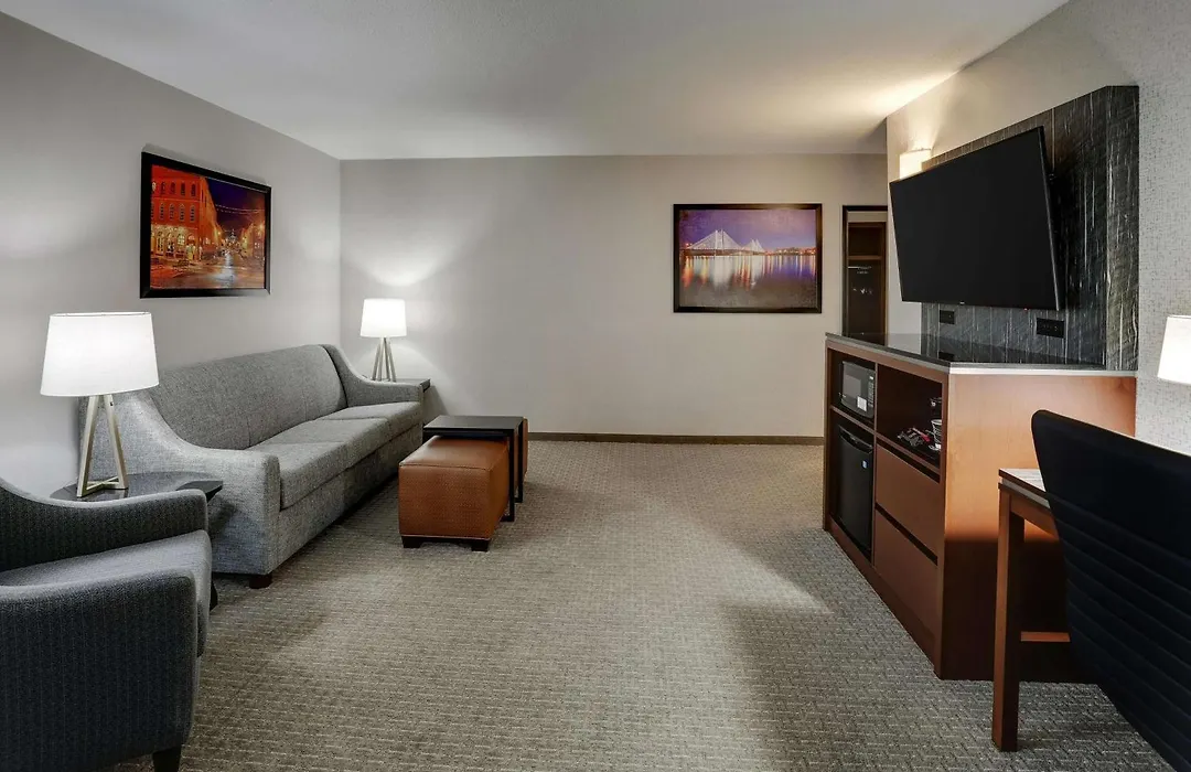 Drury Inn & Suites Cape Girardeau-1