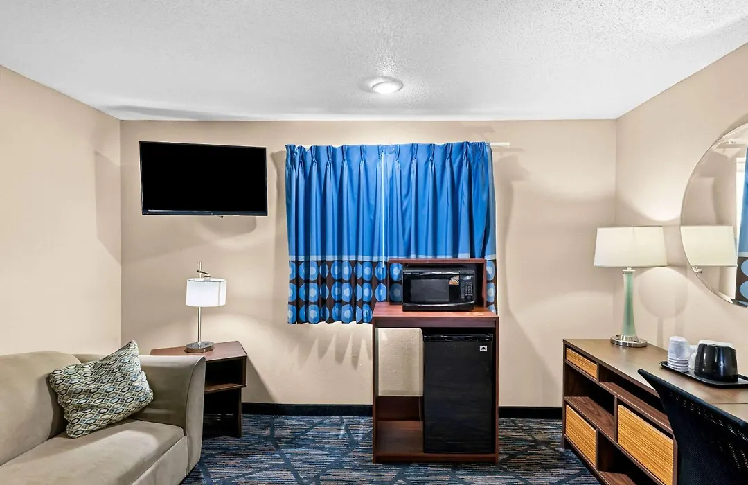 Super 8 By Wyndham Council Bluffs Ia Omaha Ne Area-1