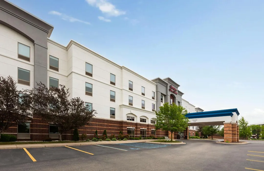 Hampton Inn & Suites Saginaw-1