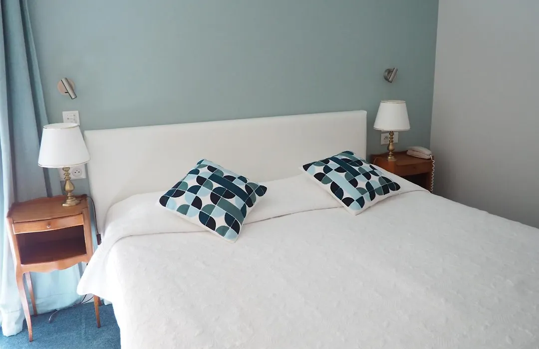 Logis Hotel Royal Saint-Mart-1