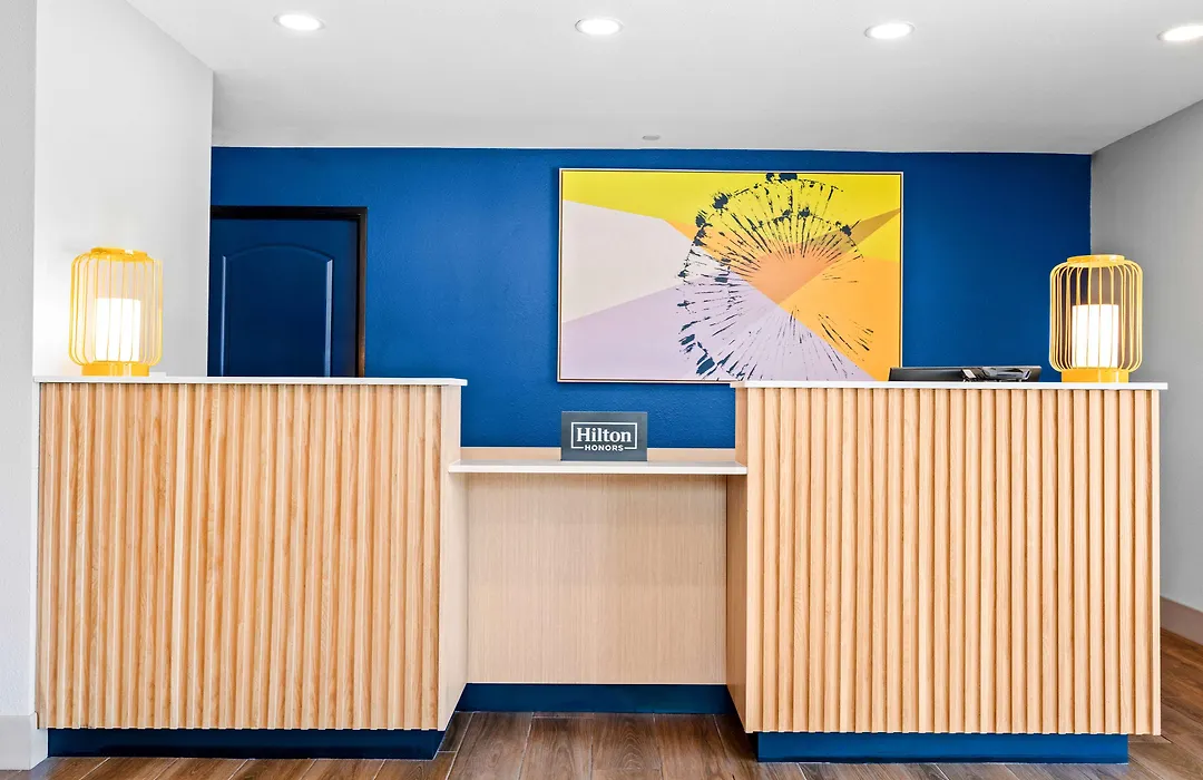 Spark By Hilton Modesto-1
