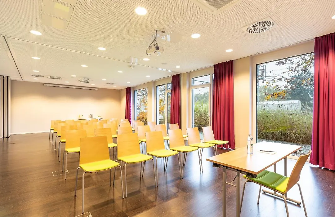 roomz Graz - Business Design Hotel-1