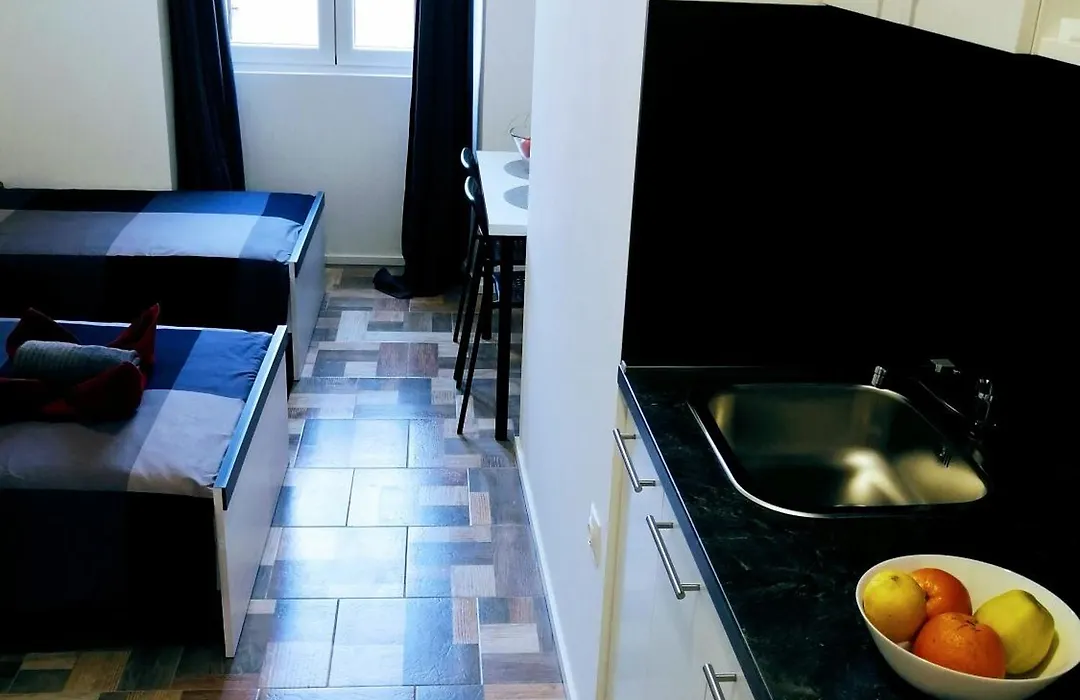 Zpula Center Studio Apartments-1