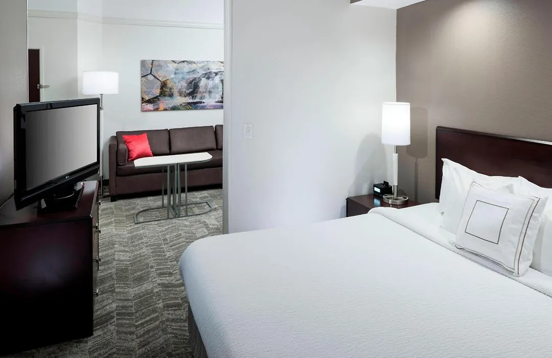 Springhill Suites Columbus-1