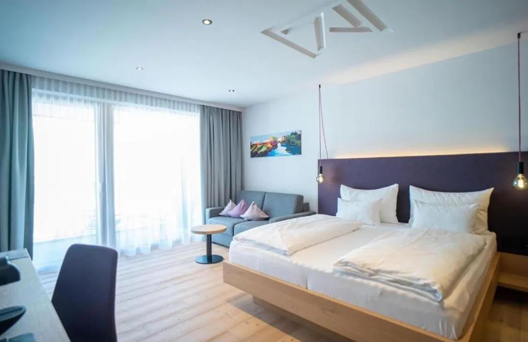 Wellness Und Brunch Hotel Morgenzeit Beheizter Naturteich Genuss Fruehstueck Bis 13 Uhr Hochkoenig Sommercard-1