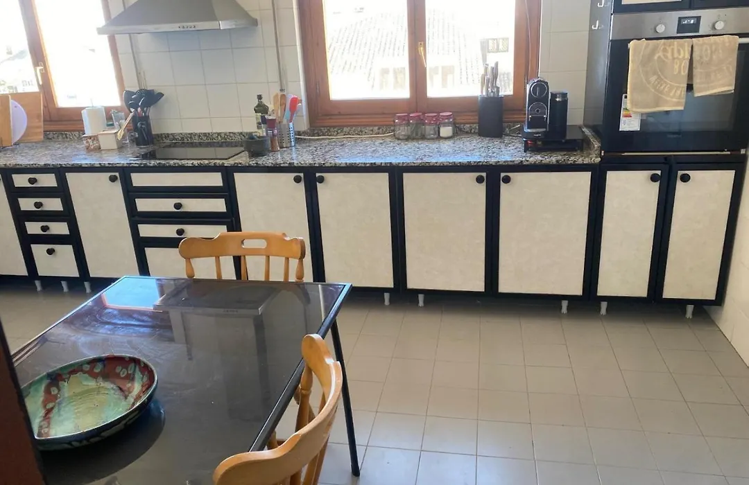 Double Room In Shared Apartment - Private Space In Denia Centre-1