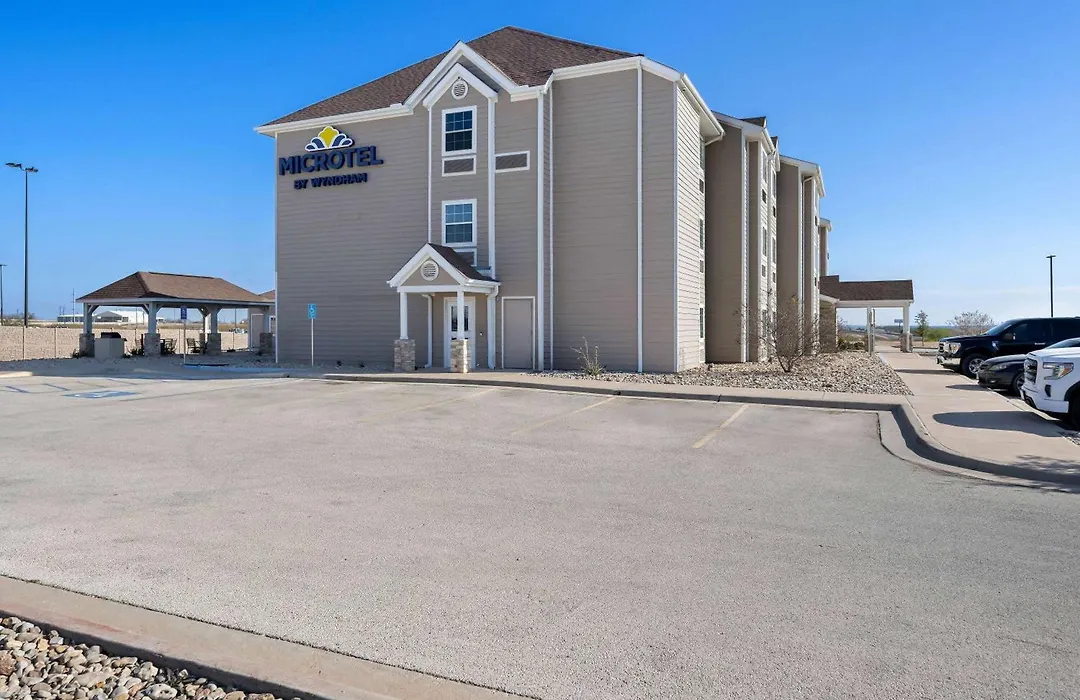 Microtel Inn & Suites By Wyndham Sweetwater-1