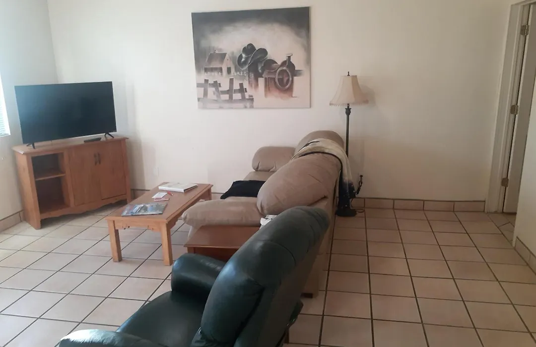 Stagecoach Suites-1