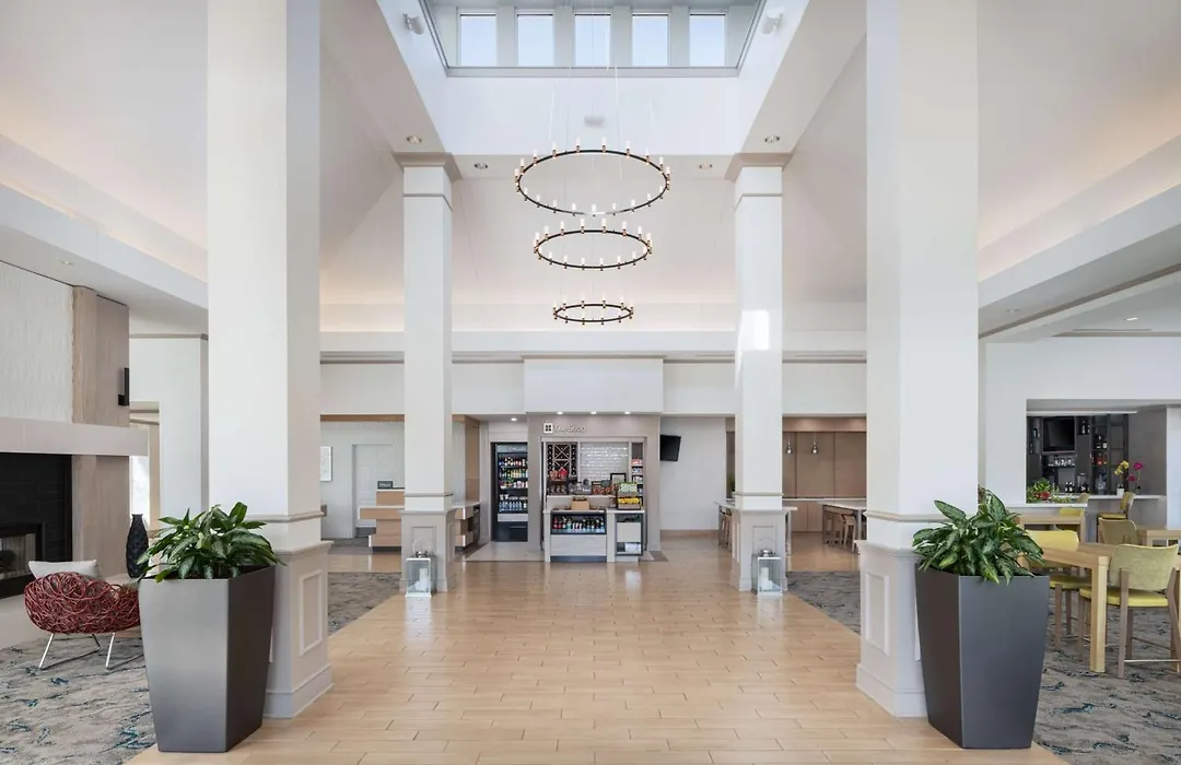 Hilton Garden Inn Saint Charles-1