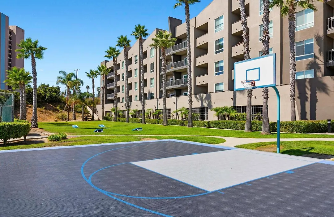 Worldmark Oceanside Harbor-1