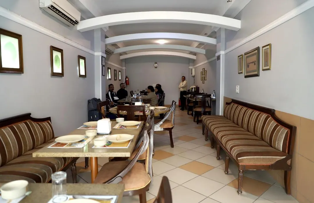 Airport Hotel-1