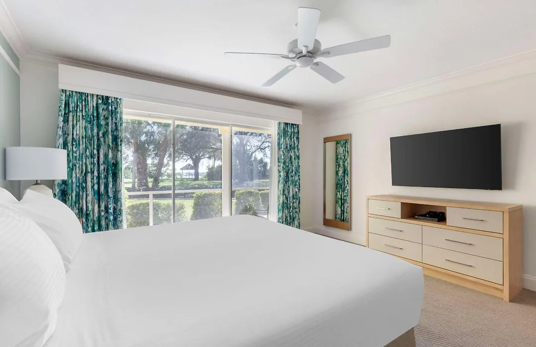 Hilton Vacation Club Charter Club Naples Bay-1