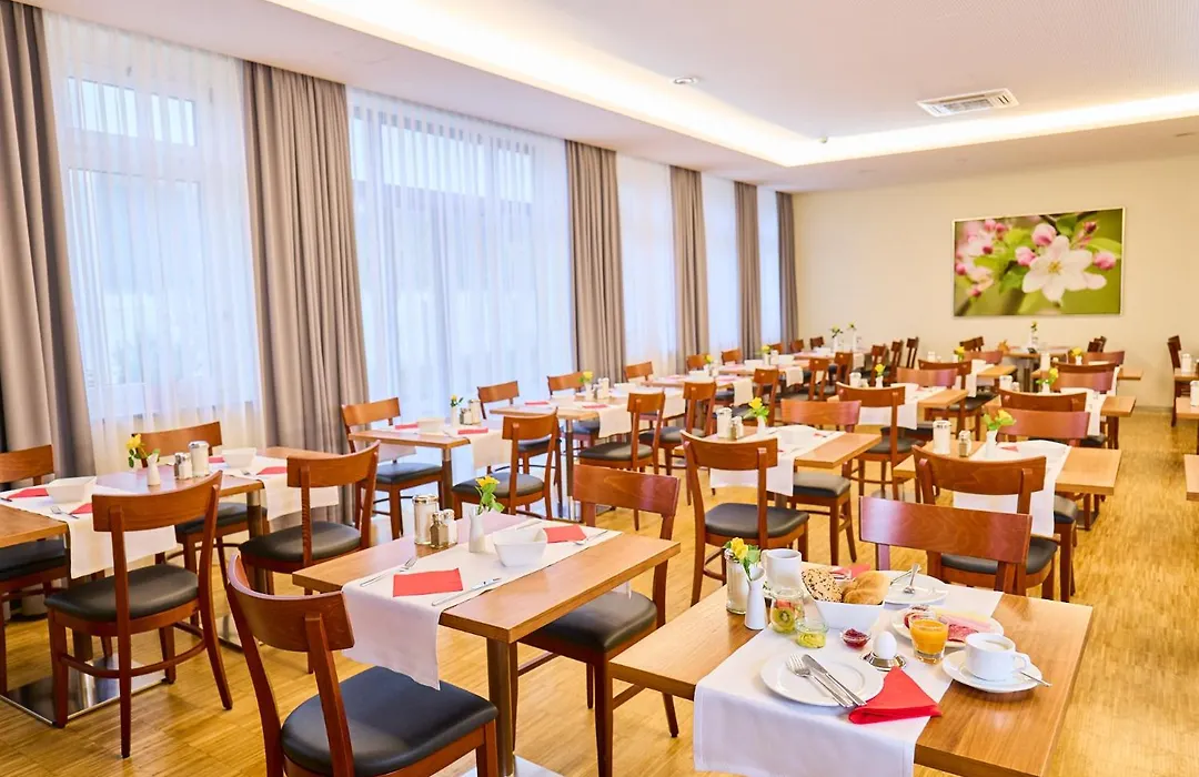 Hotel Apfelbaum-1