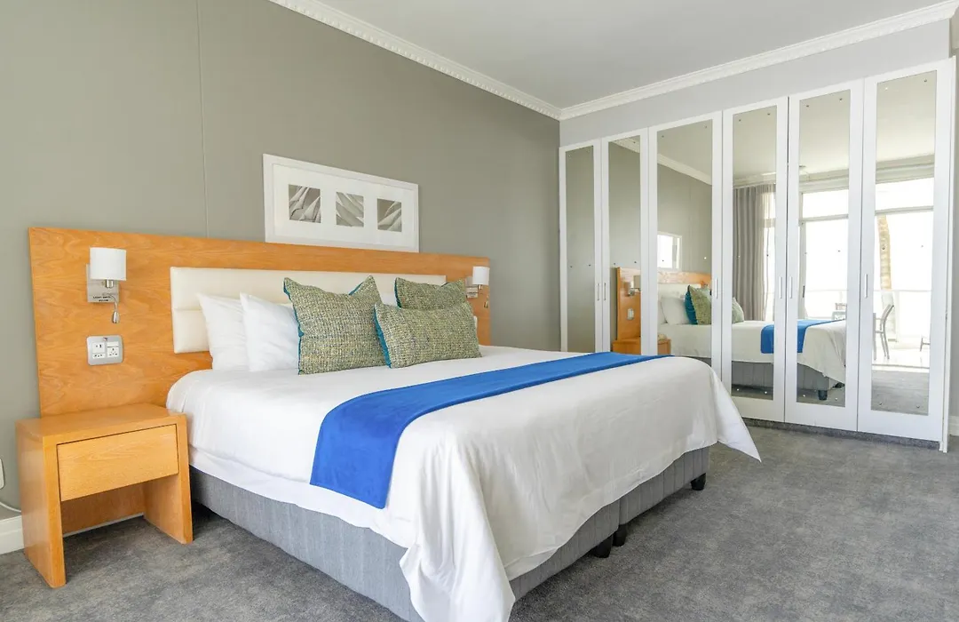 Peninsula All Suite Hotel By Dream Resorts-1