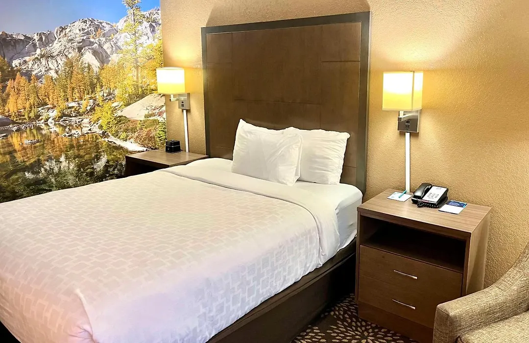 Wenatchee Inn-1