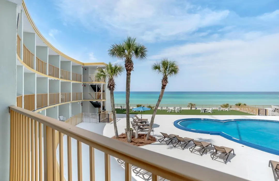 Chateau Beachfront Hotel, A By The Sea Resort-1