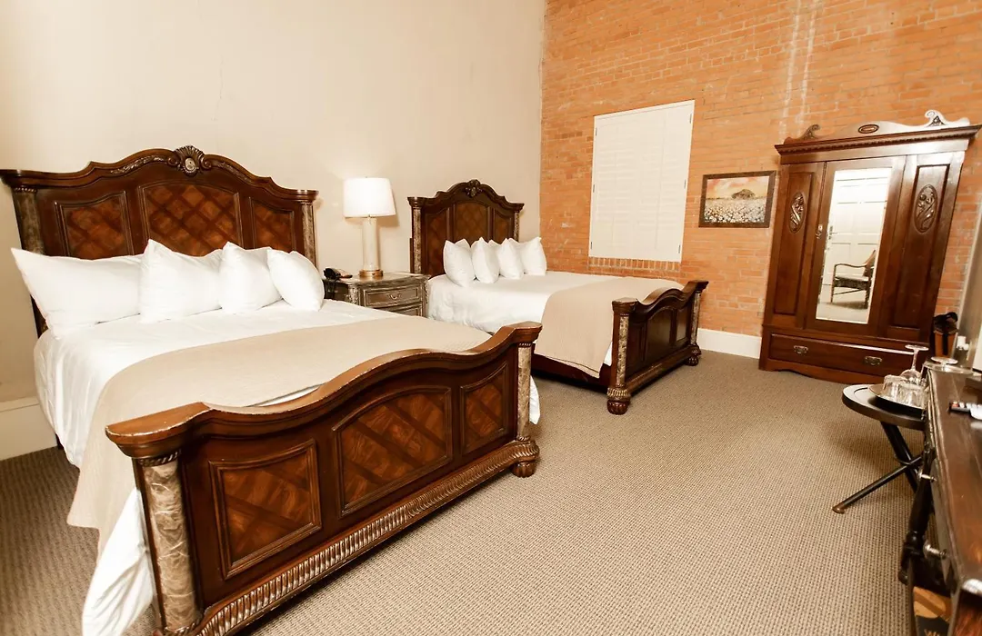Grand Hotel-1