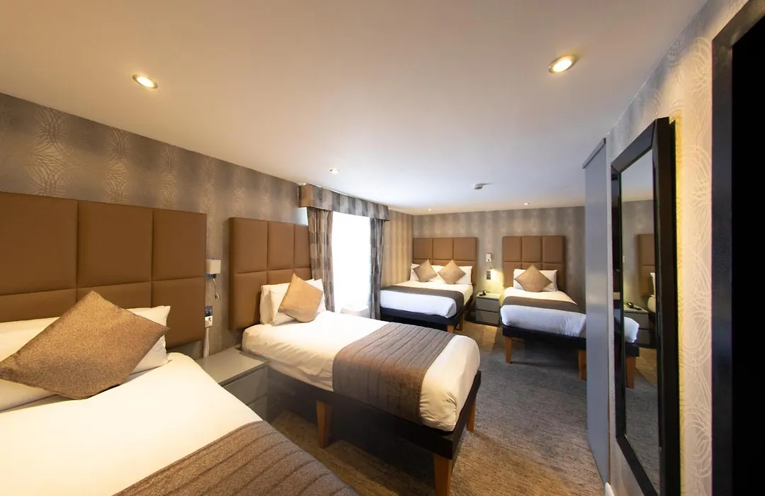 Duke Of Leinster Hotel-1