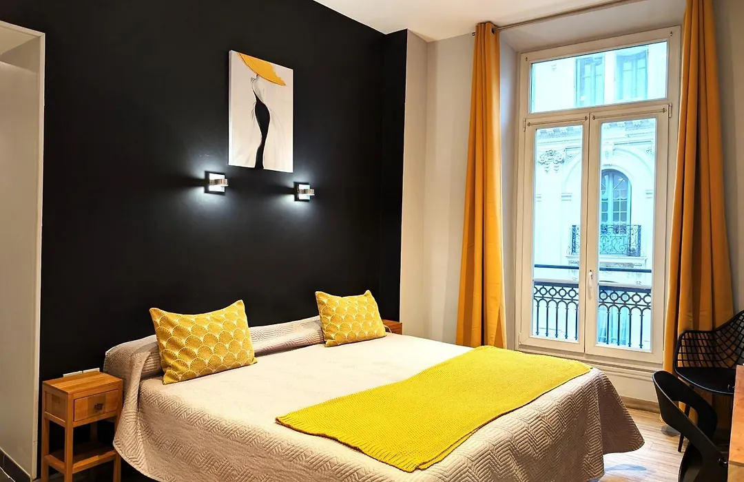 H33 Hotel-1