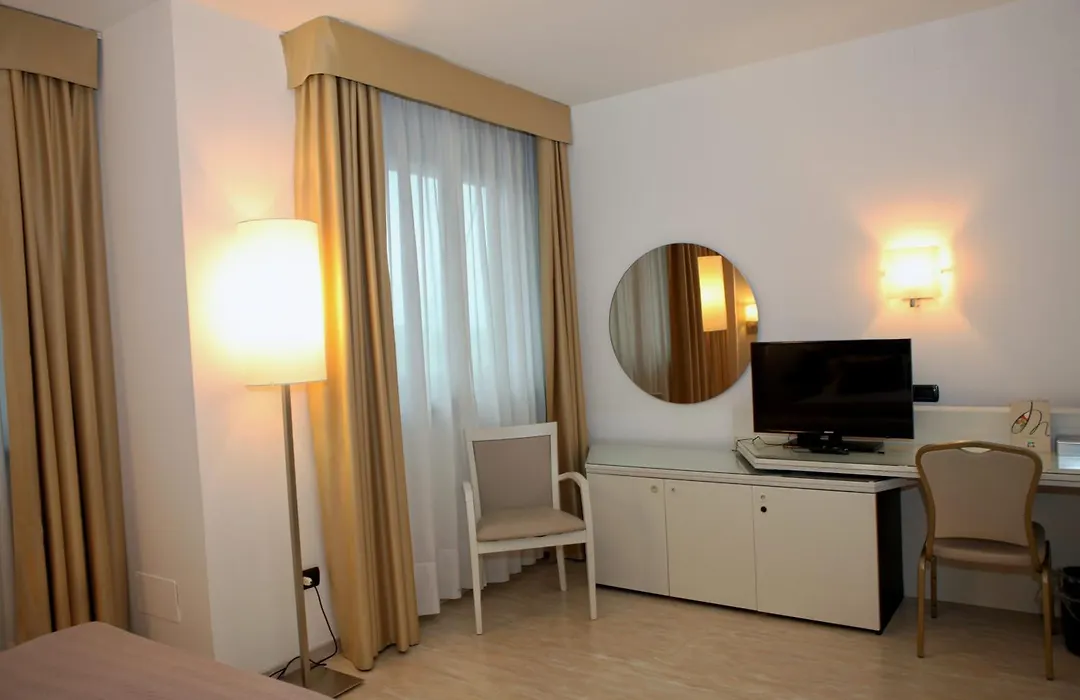 Mediterraneo Palace Hotel-1