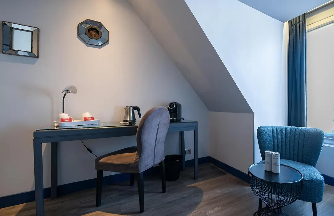 Hotel Mademoiselle-1