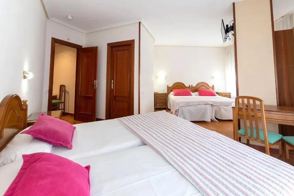 Hostal Hispano-1