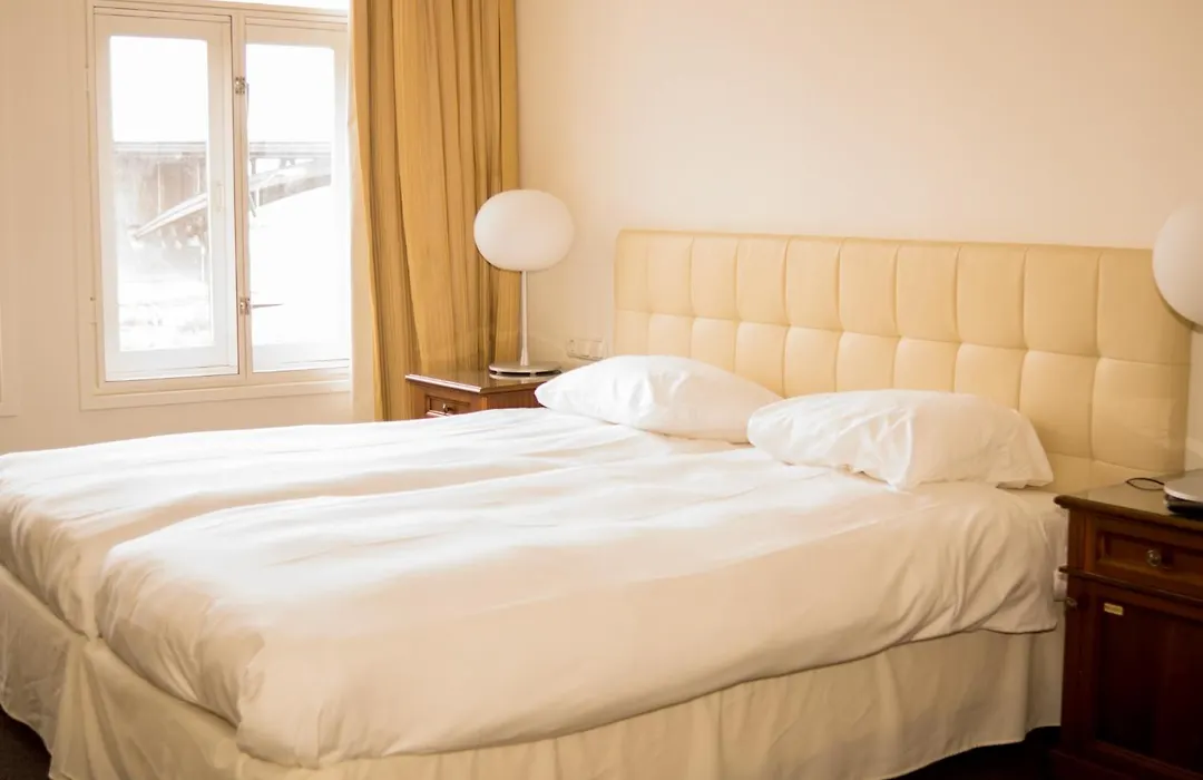 Hotel Courage Waalkade-1