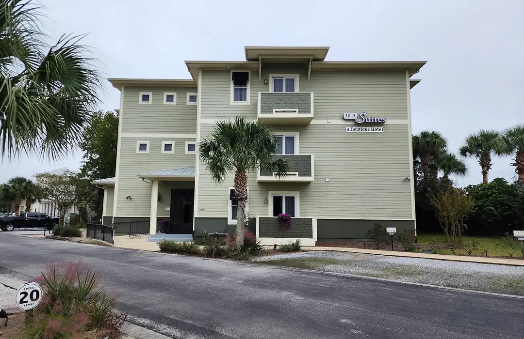 30-A Inn & Suites-1