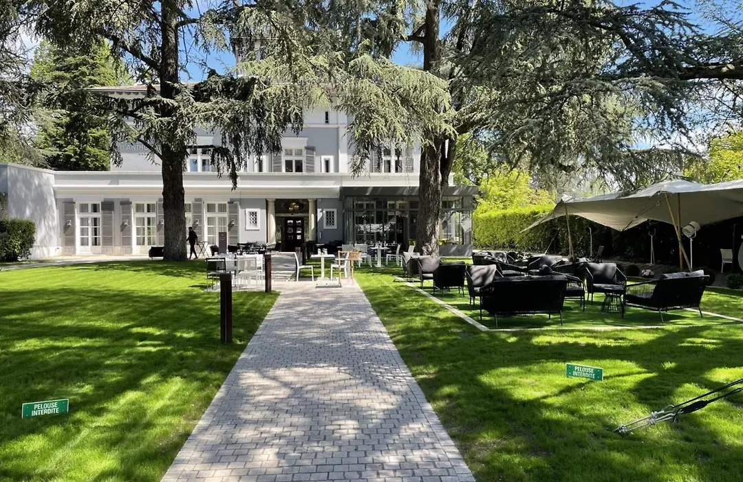 Maison D'Anthouard-1