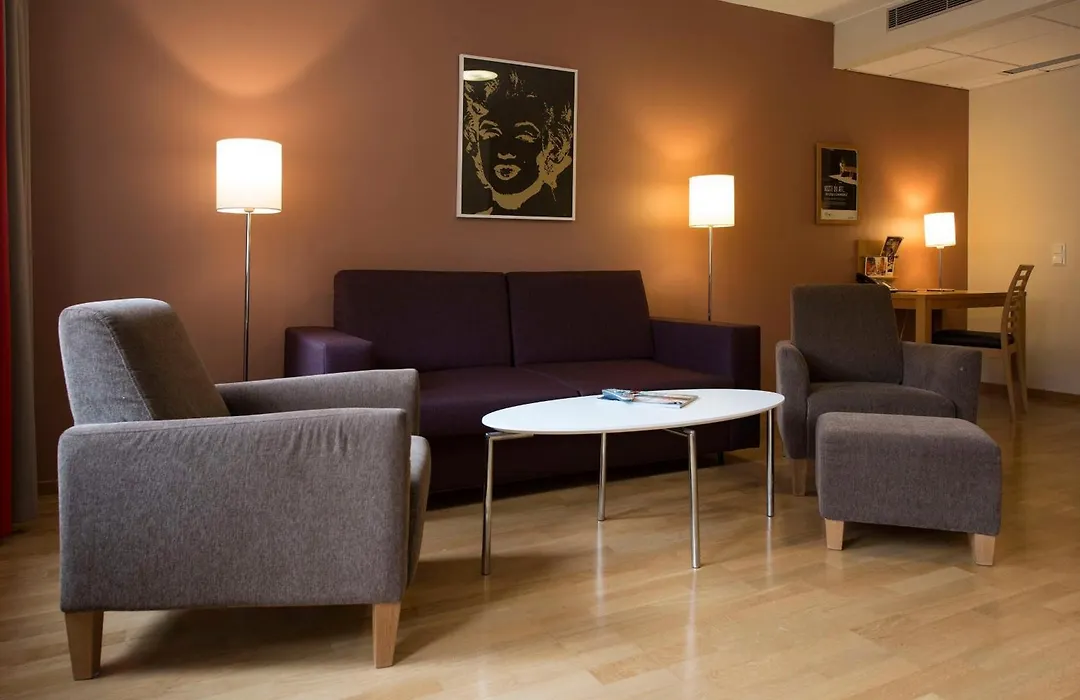 Sky Hotel Malmoe City-1