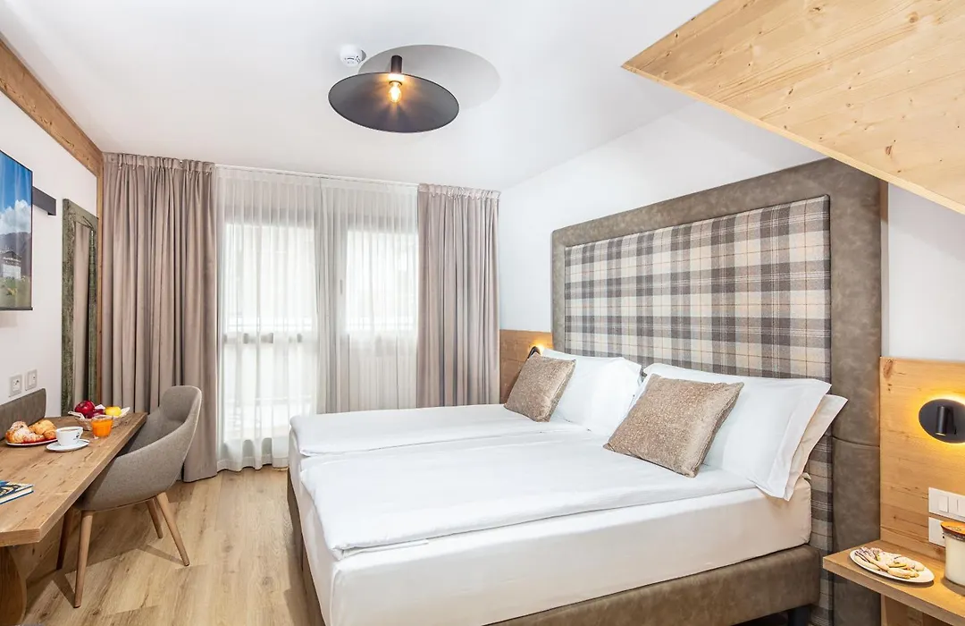 Hotel Nigritella-1