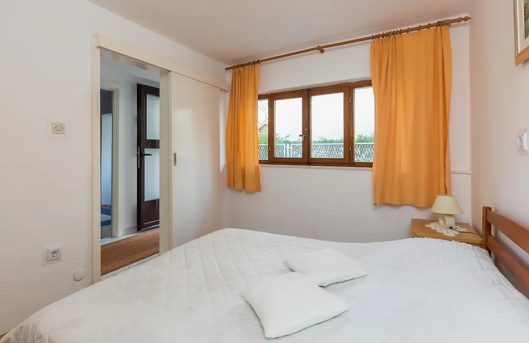 Guest House Vulic-1