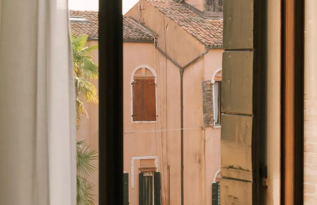 Ih Hotels Venezia Salute Palace (Adults Only)-1